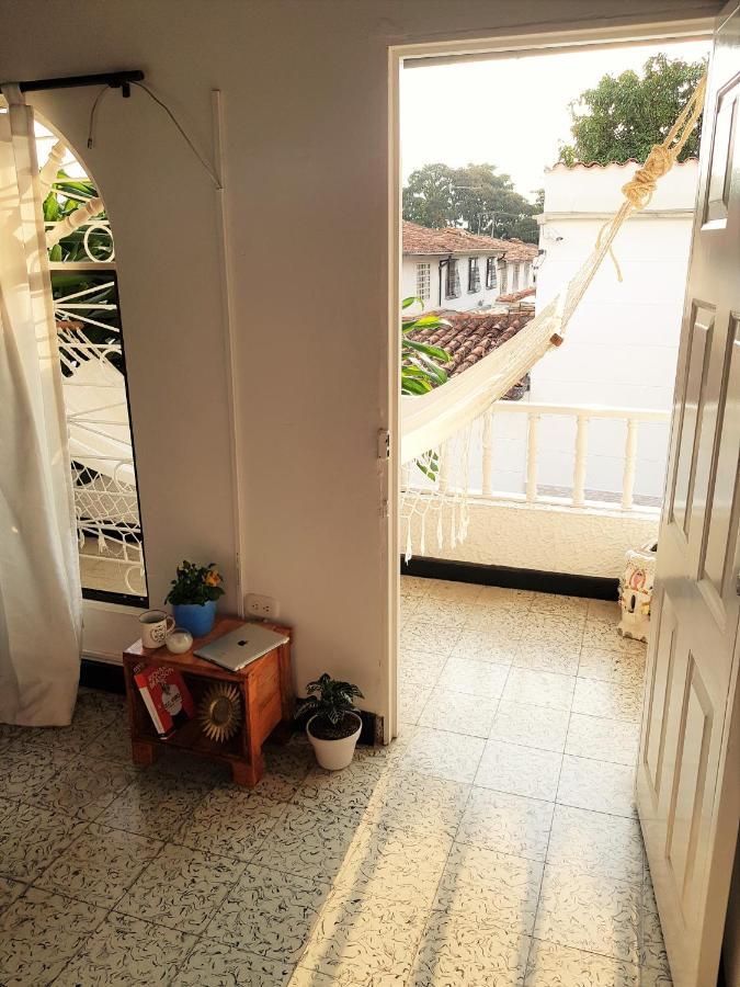 Tatami Hostel 布卡拉曼加 外观 照片