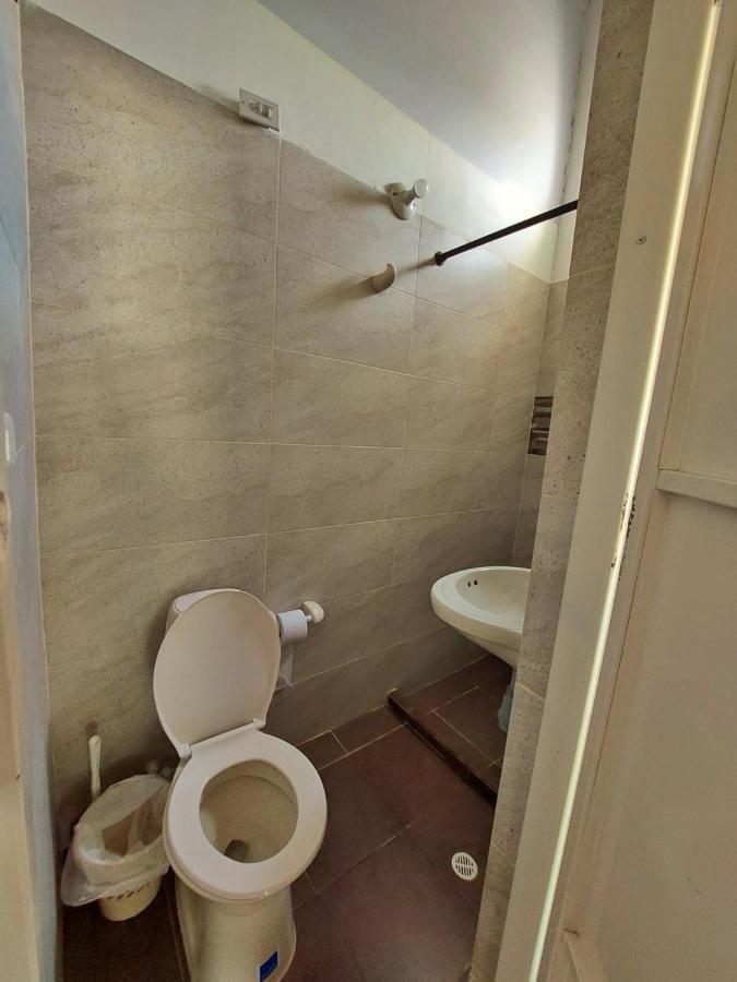 Tatami Hostel 布卡拉曼加 外观 照片